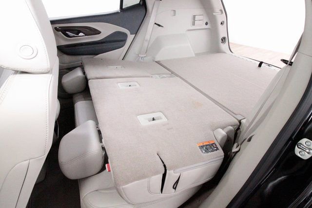 Used 2024 GMC Terrain Denali w/ Black Diamond Edition image 35