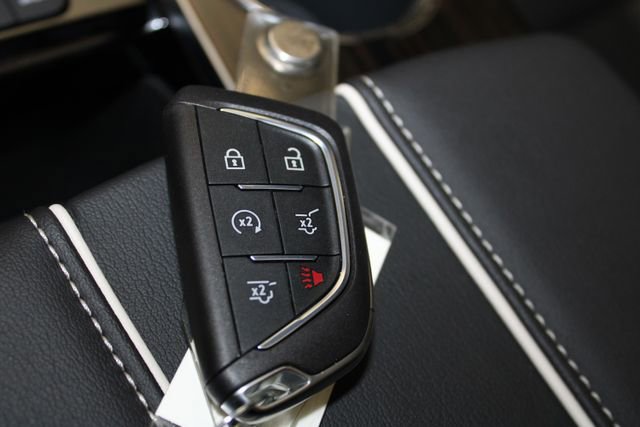 New 2026 Cadillac Escalade ESV Luxury w/ Touring Package image 25