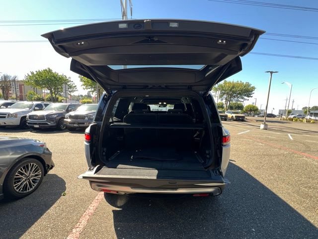 Used 2024 Rivian R1S Adventure AWD/4WD image 8