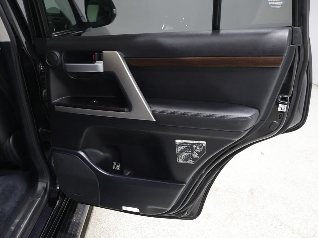 Used 2017 Toyota Land Cruiser AWD/4WD image 21