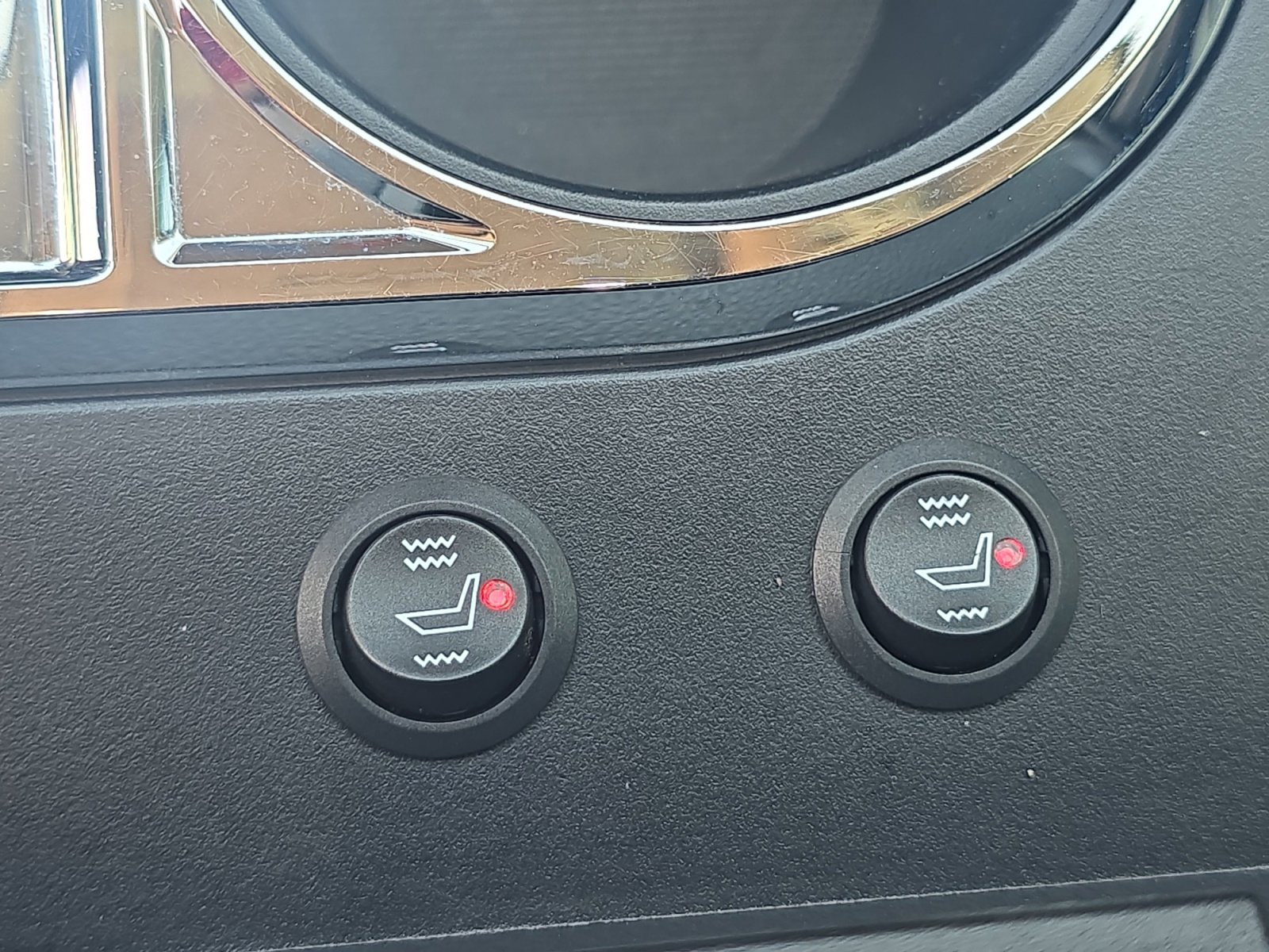 Used 2017 Toyota Tundra SR5 w/ SR5 Upgrade Package RWD image 23