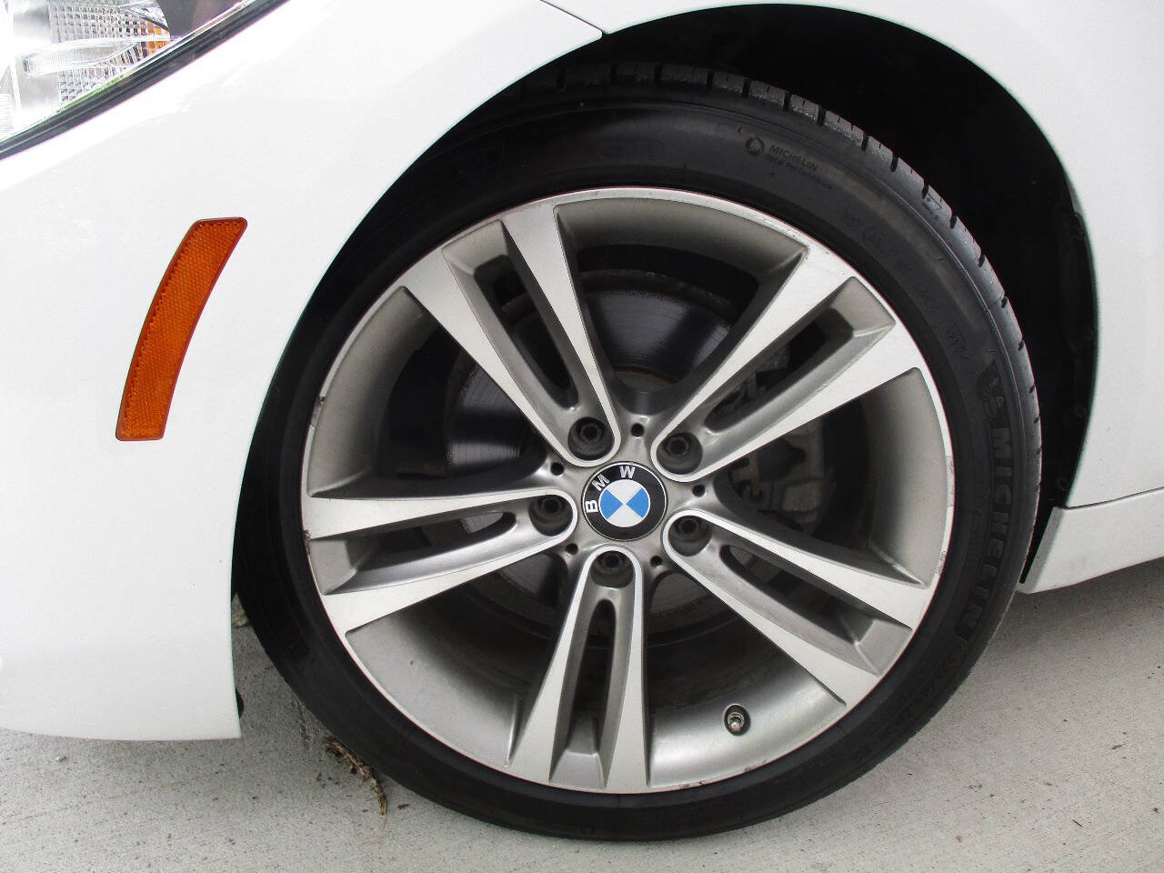 Used 2017 BMW 430i Convertible RWD image 29