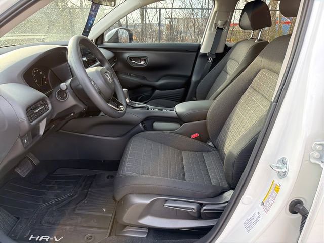 New 2026 Honda HR-V LX image 9