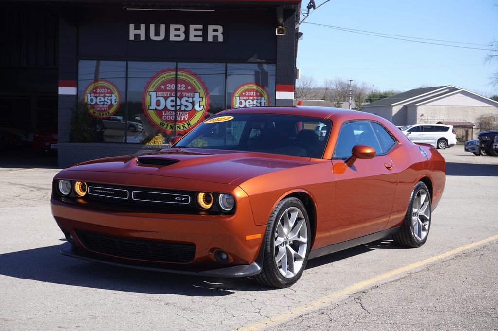 Used 2022 Dodge Challenger GT image 3