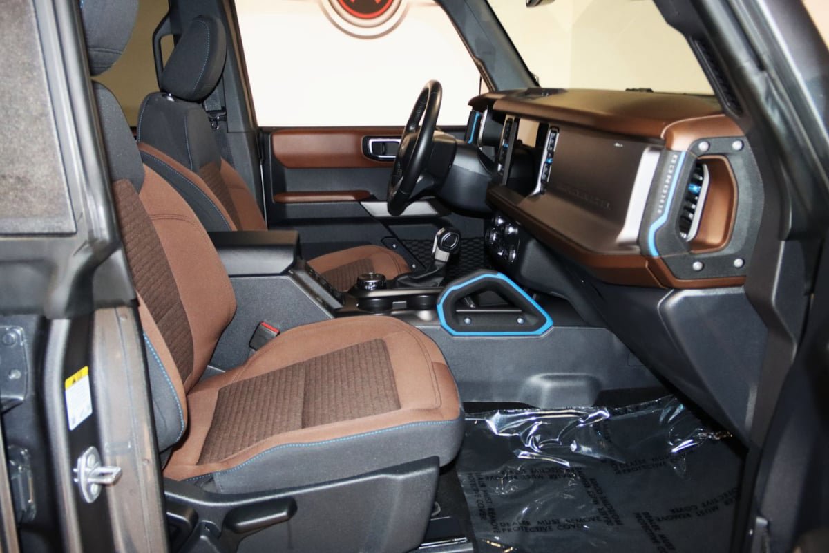 Used 2023 Ford Bronco Outer Banks AWD/4WD image 66