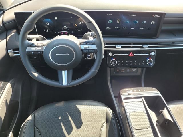 New 2025 Hyundai Tucson Limited image 24