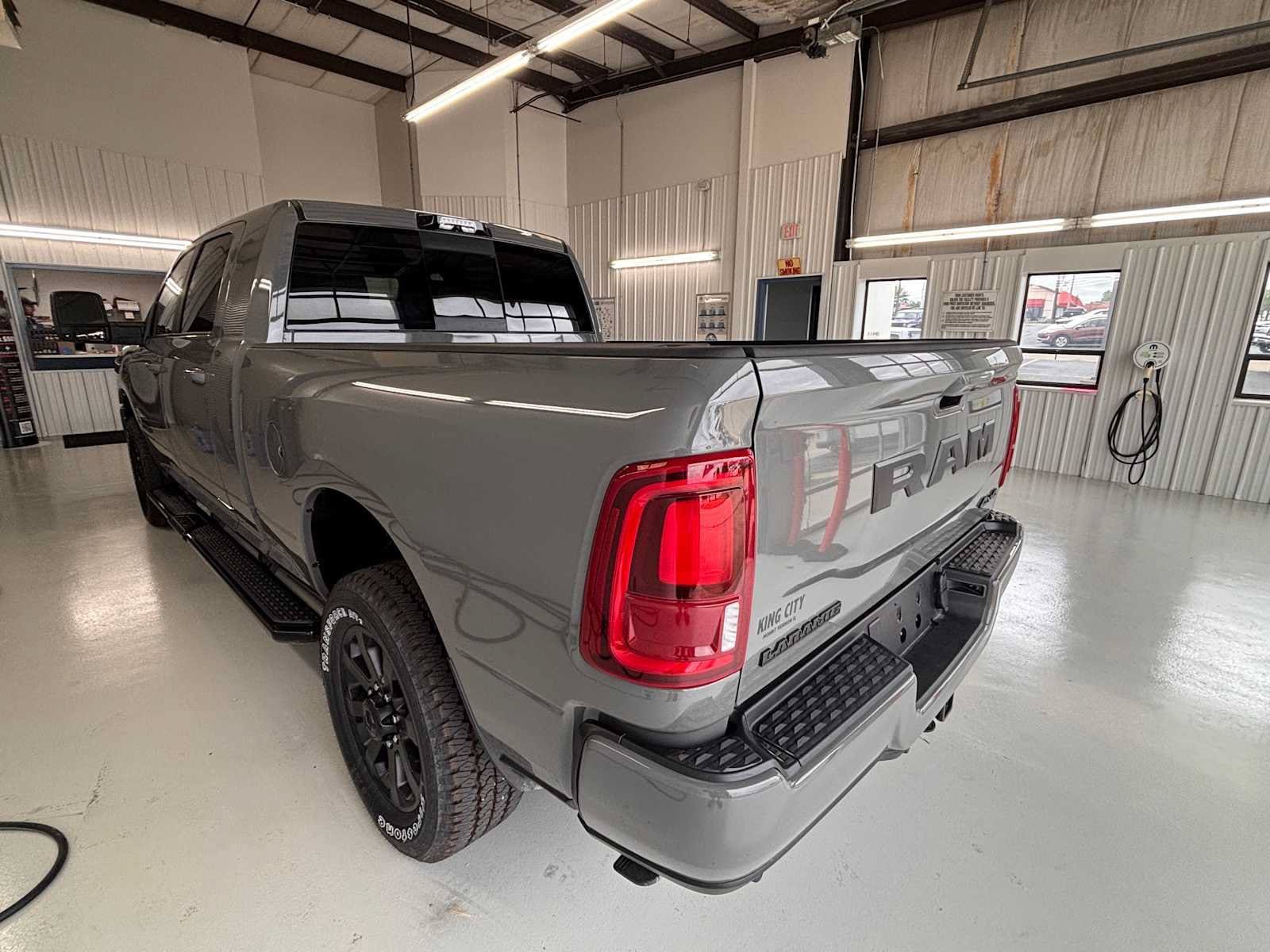 New 2026 RAM 2500 Laramie w/ Night Edition AWD/4WD image 5