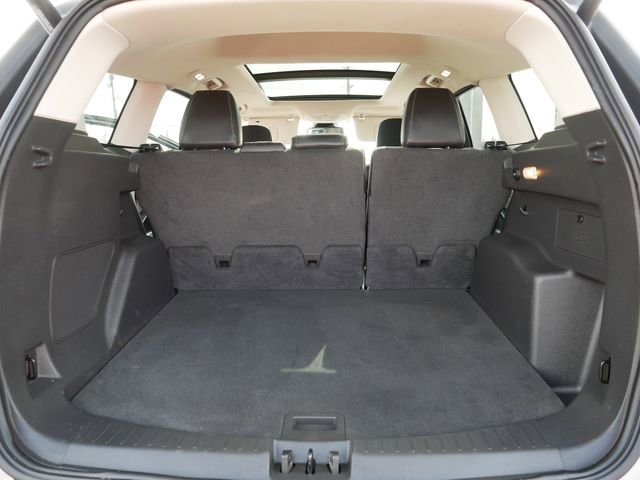 Used 2019 Ford Escape Titanium AWD/4WD image 18