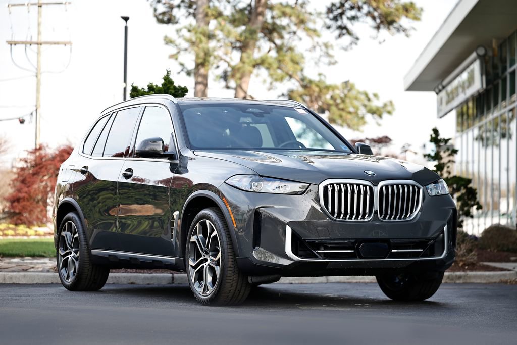 Certified 2026 BMW X5 xDrive40i image 1