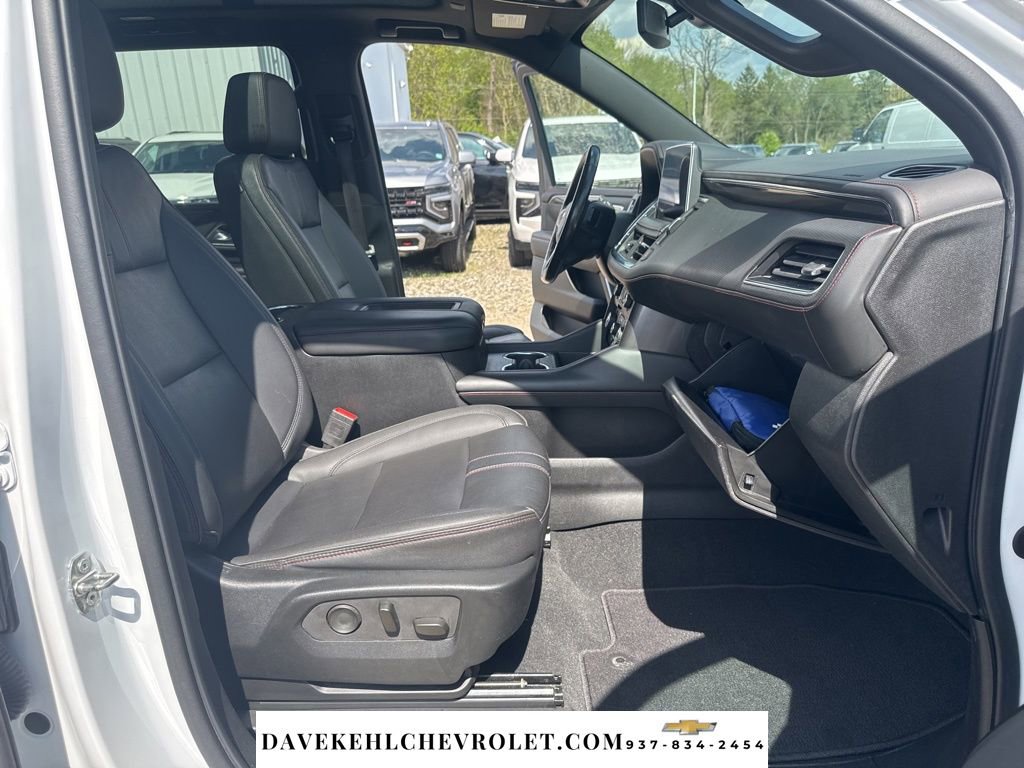 Certified 2022 Chevrolet Suburban RST w/ Luxury Package AWD/4WD image 50