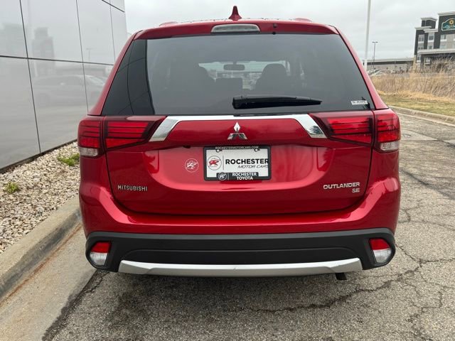 Used 2018 Mitsubishi Outlander SE image 37