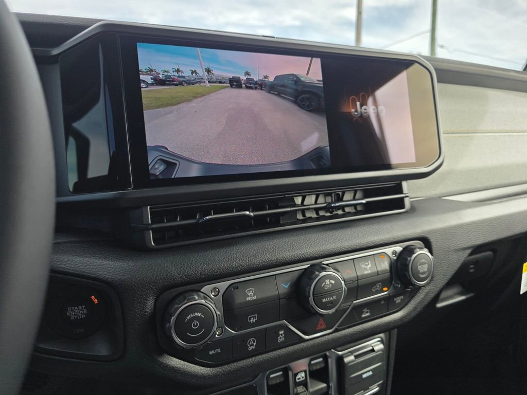 New 2026 Jeep Gladiator Sport image 20