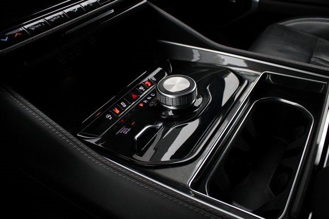 Used 2022 Jeep Wagoneer Series I w/ Convenience Group I image 18