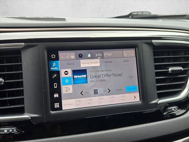 Used 2023 Chrysler Voyager LX image 11