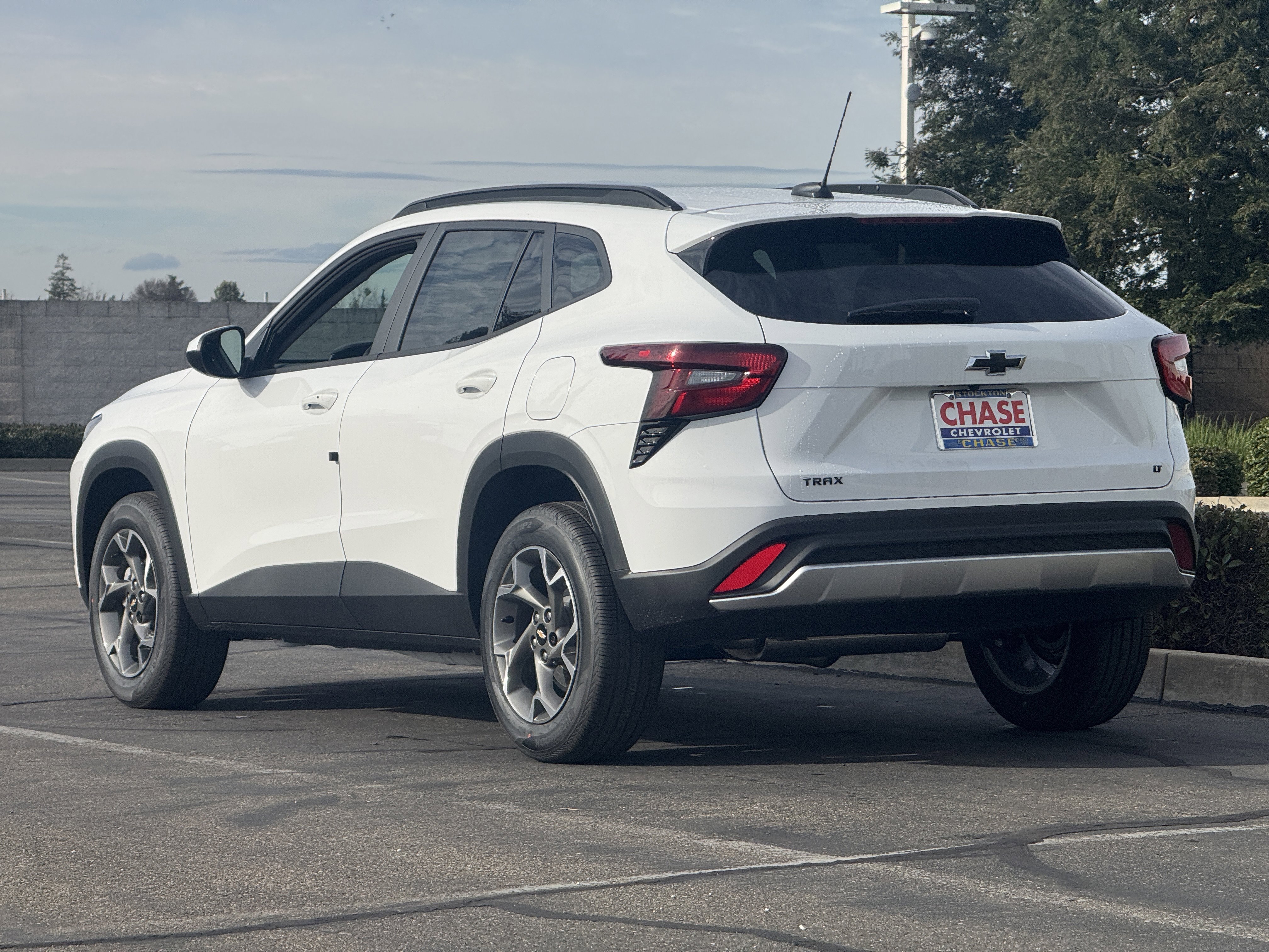 New 2026 Chevrolet Trax LT w/ Driver Confidence Package image 5