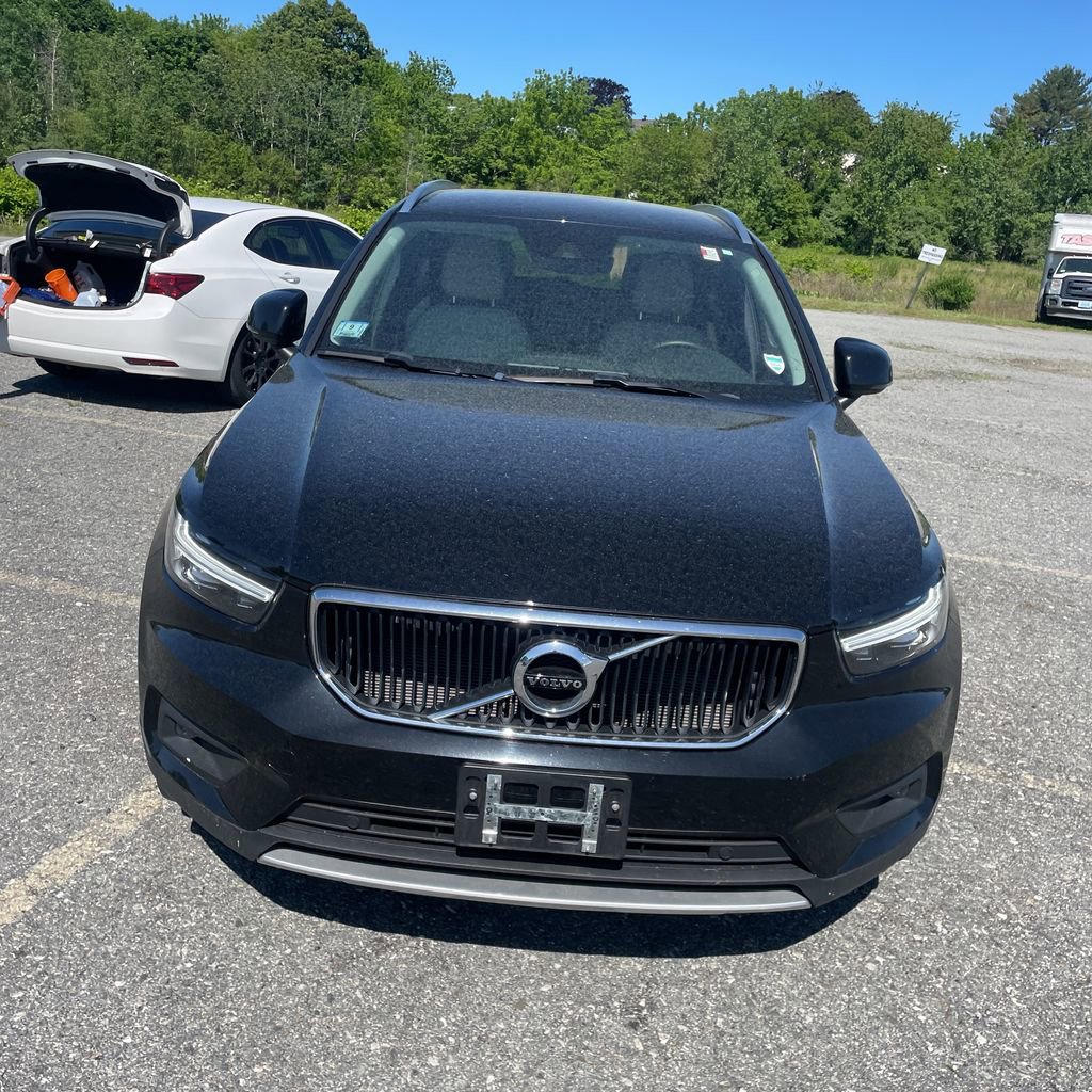 Used 2021 Volvo XC40 T5 Momentum AWD/4WD image 8