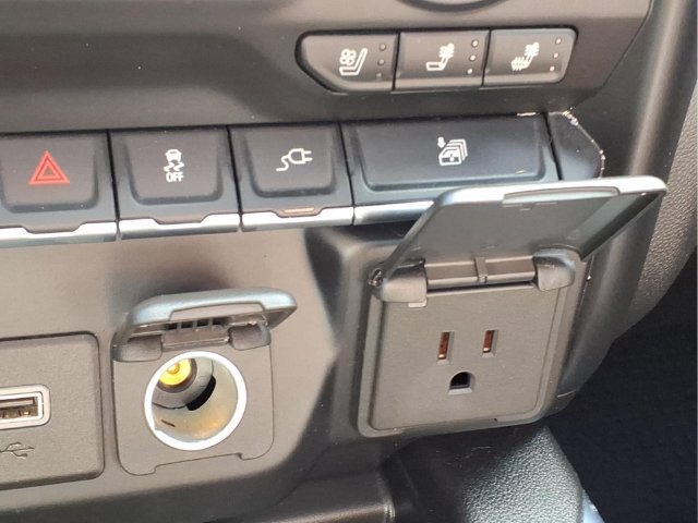 Used 2021 Chevrolet Silverado 3500 High Country AWD/4WD image 19