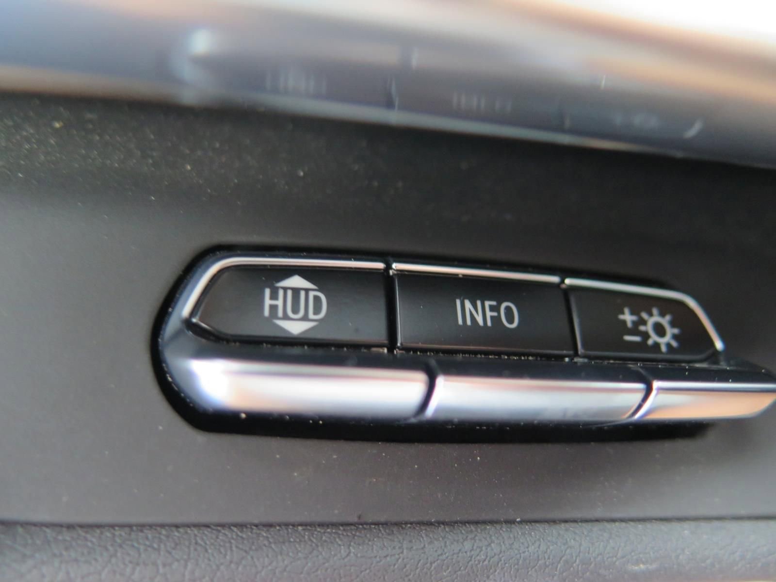 Used 2021 Chevrolet Corvette Stingray Preferred Conv w/ Z51 Performance Package image 10