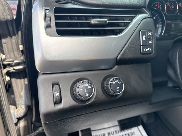 Used 2018 Chevrolet Tahoe LT w/ LT Signature Package image 23