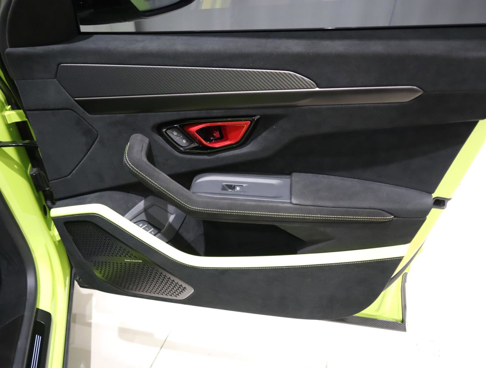 Used 2023 Lamborghini Urus Performante image 15