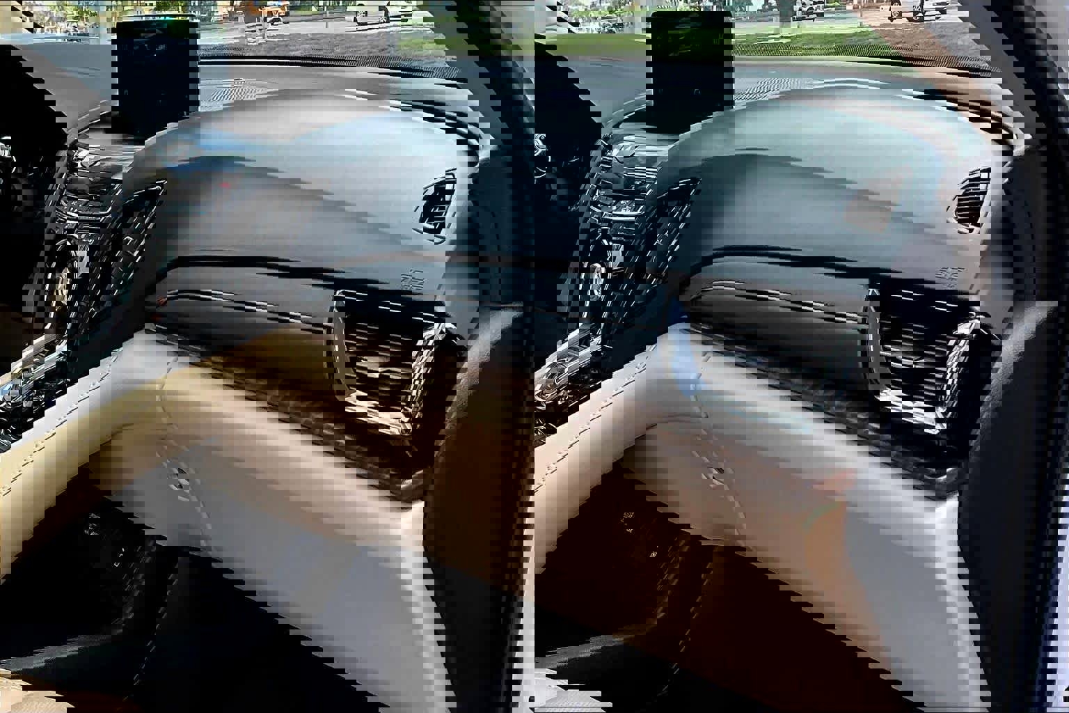 Used 2021 Acura RDX FWD w/ Advance Package image 18