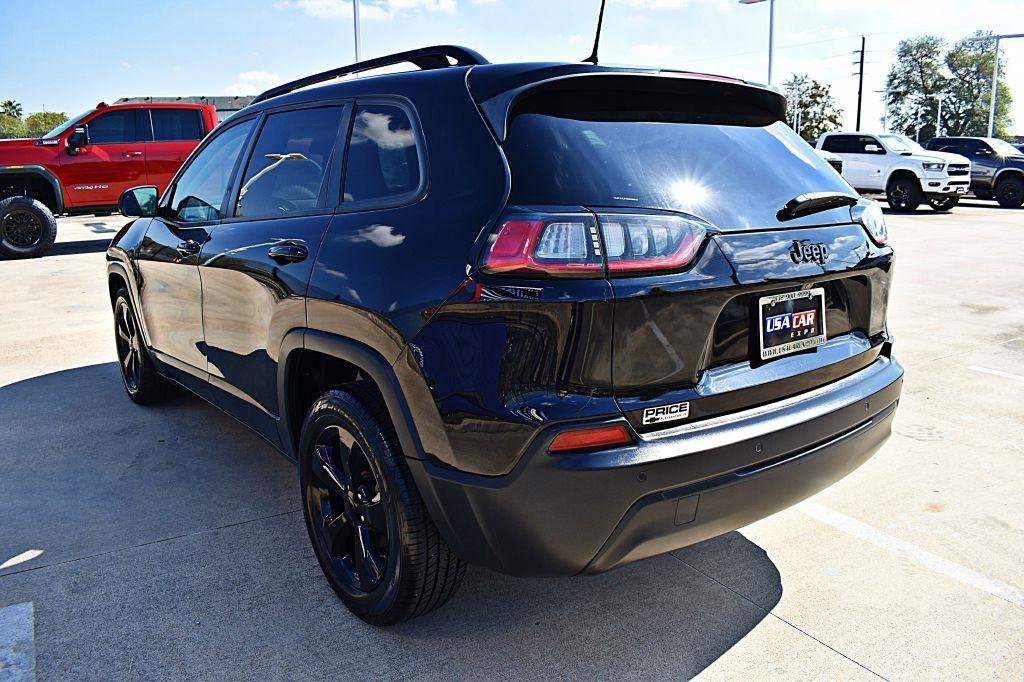 Used 2019 Jeep Cherokee Latitude Plus FWD image 8