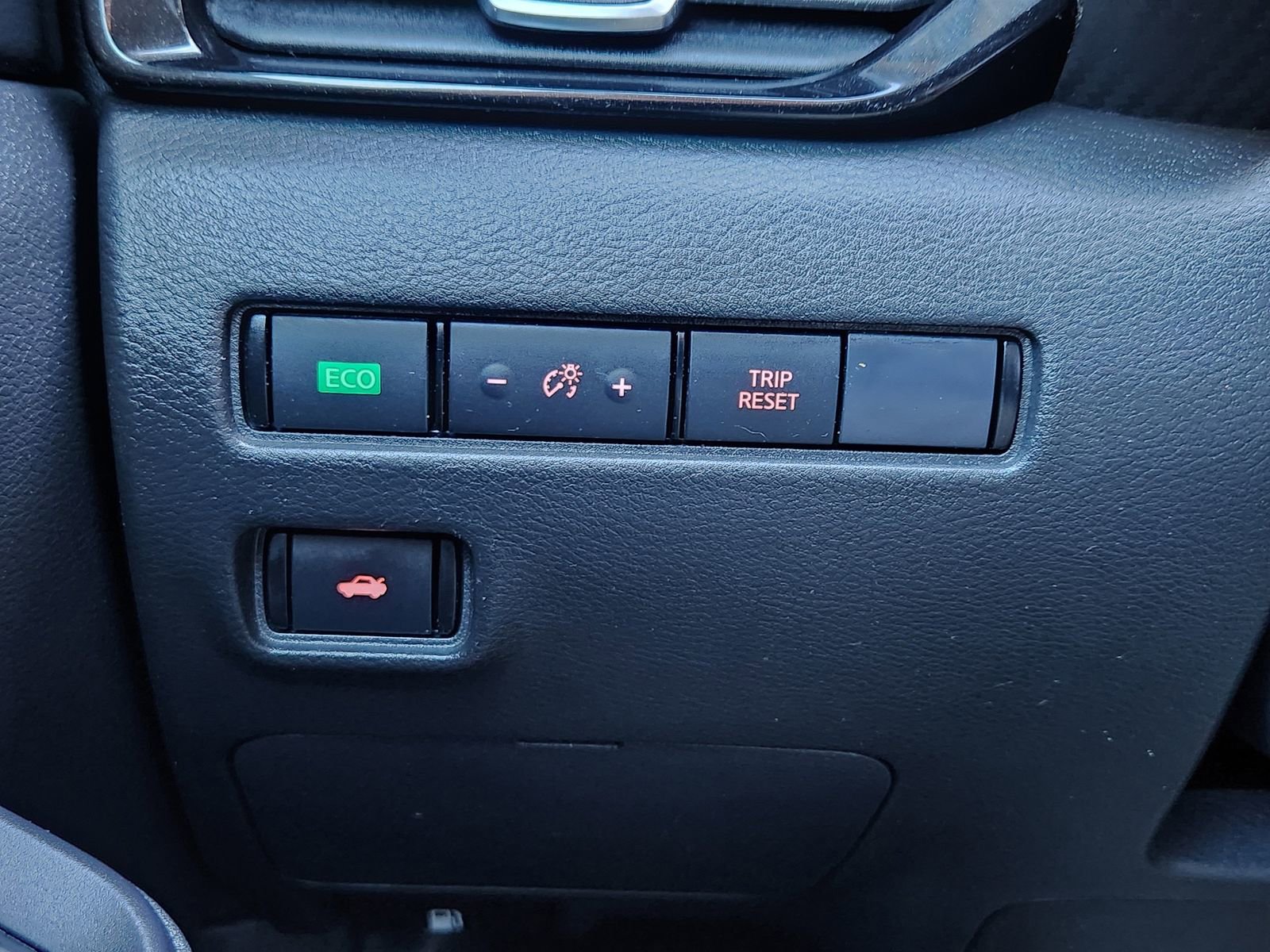 Used 2023 Nissan Sentra SV image 25