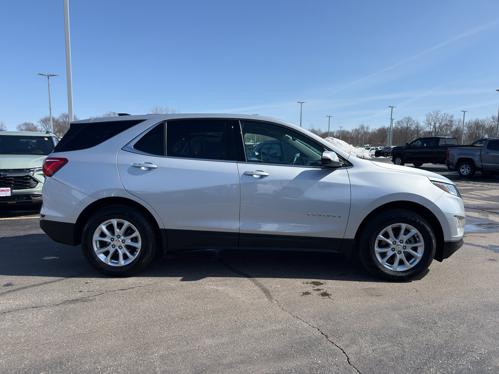Used 2018 Chevrolet Equinox LT image 4