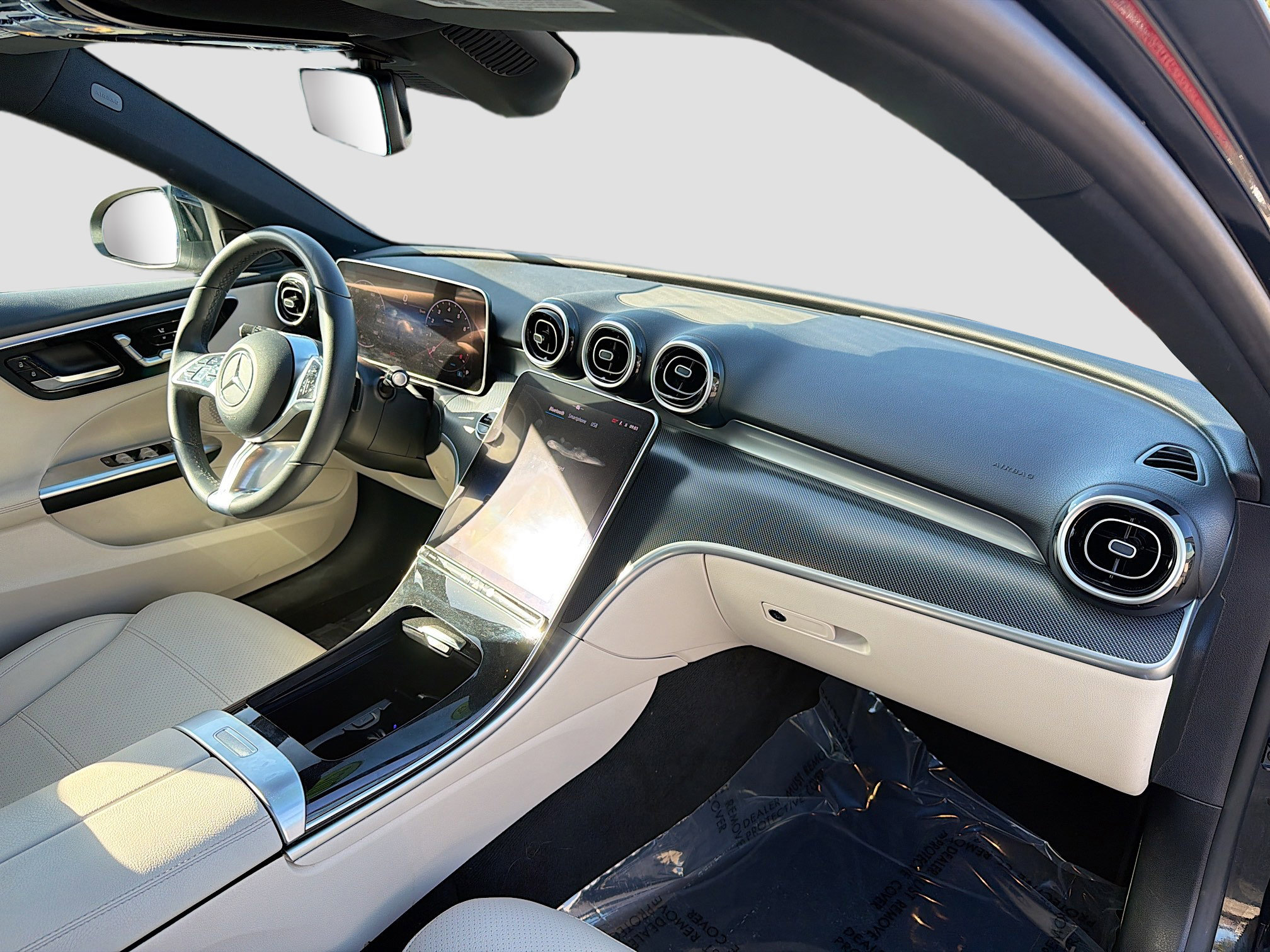 Used 2025 Mercedes-Benz C 300 Sedan image 14