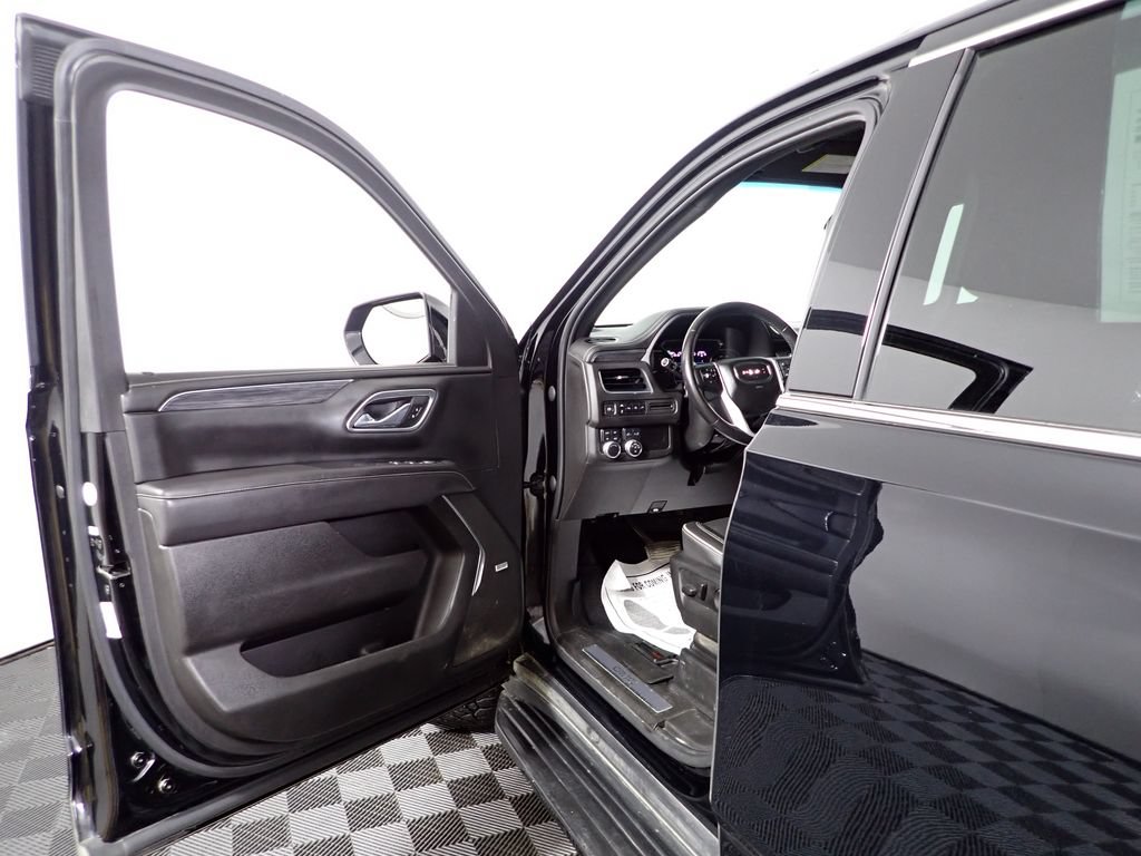 Used 2021 GMC Yukon XL SLT AWD/4WD image 20
