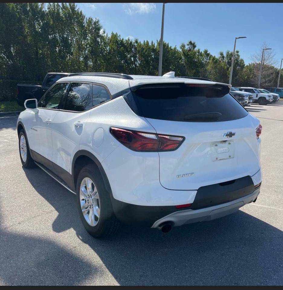 Used 2019 Chevrolet Blazer LT image 3