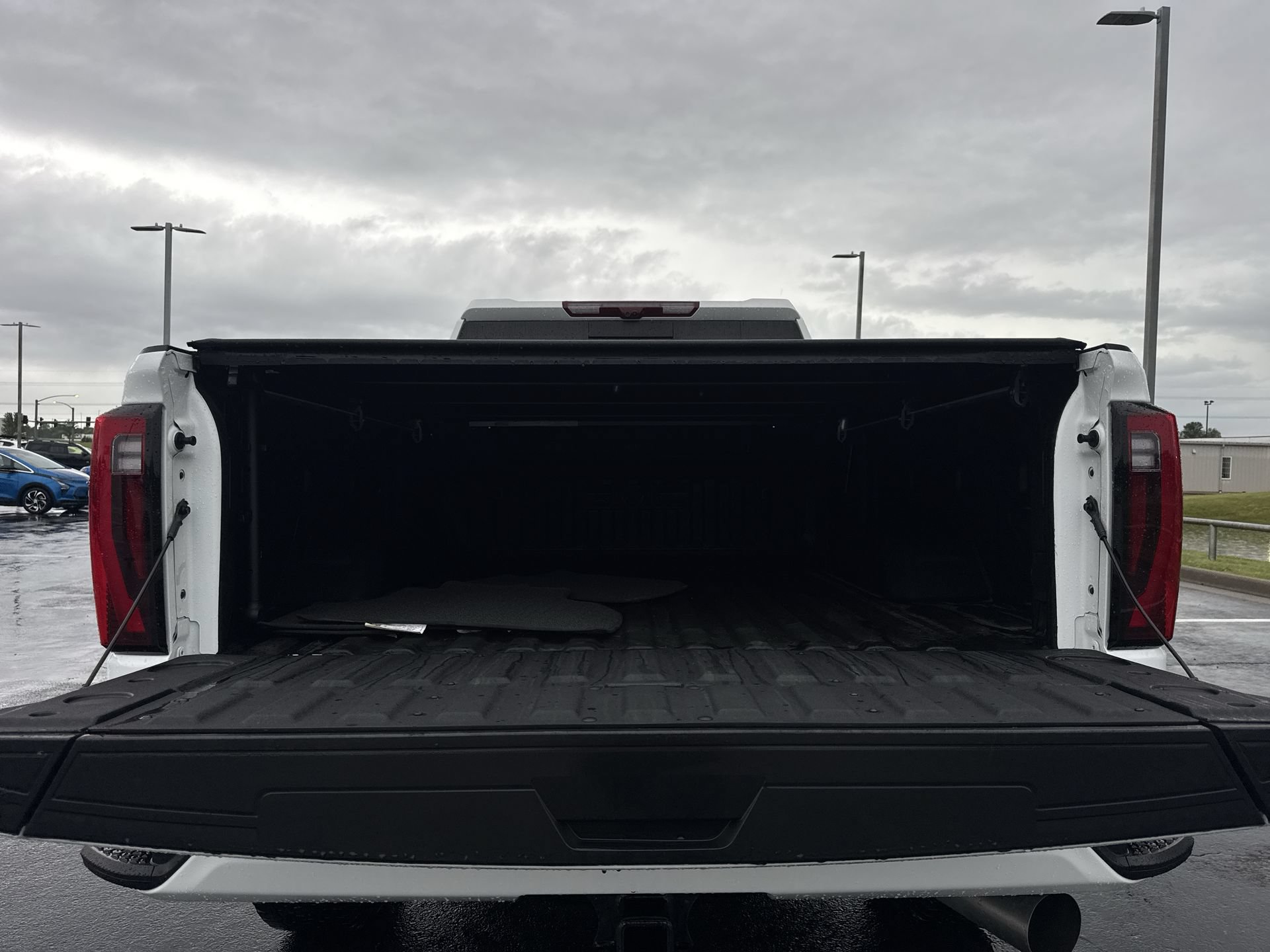 Certified 2025 GMC Sierra 3500 Denali w/ Denali Reserve Package AWD/4WD image 23