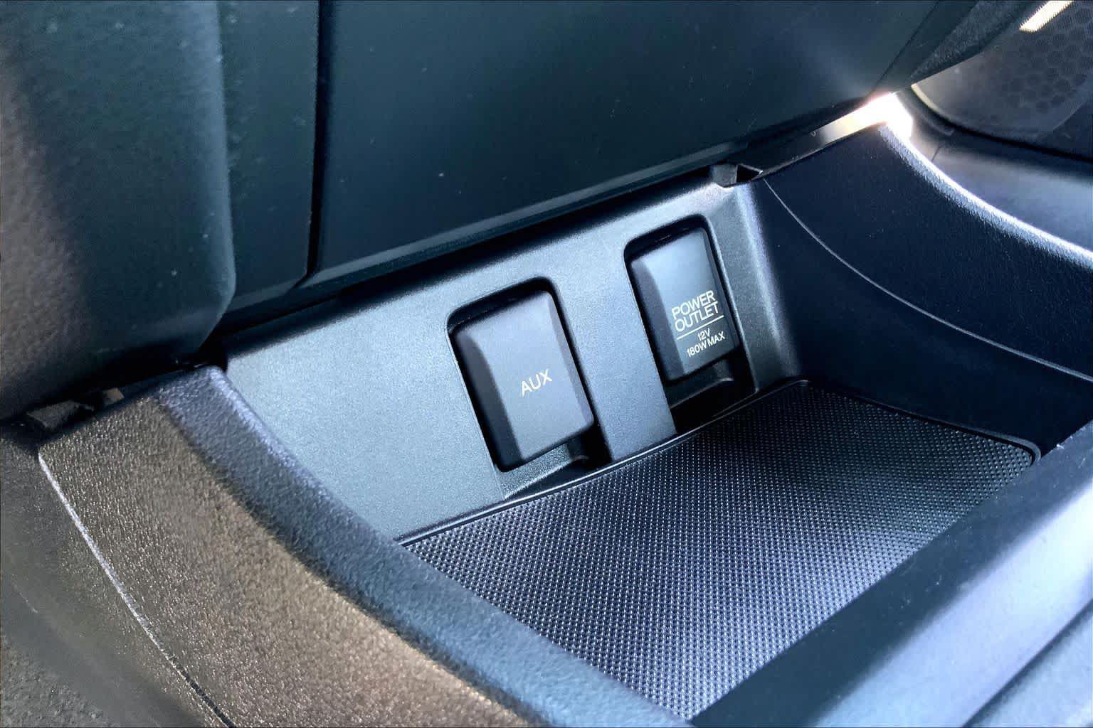 Used 2013 Honda Civic LX image 32