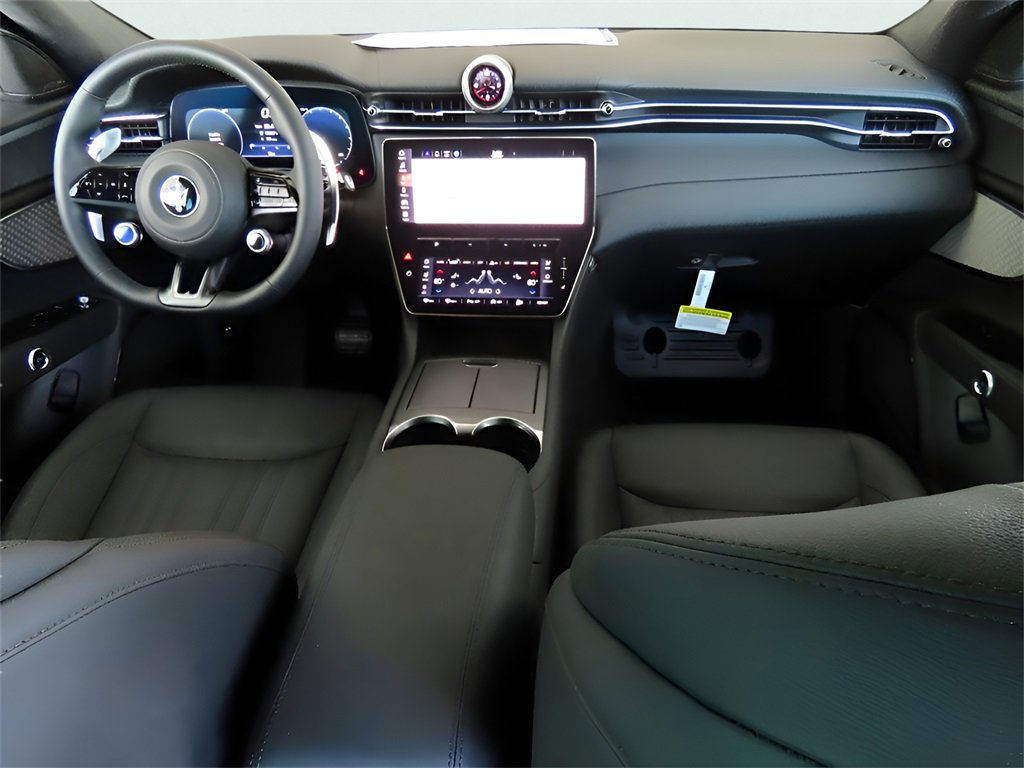 New 2024 Maserati Grecale GT image 20