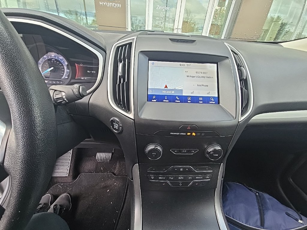 Used 2020 Ford Edge SEL w/ Convenience Package FWD image 10