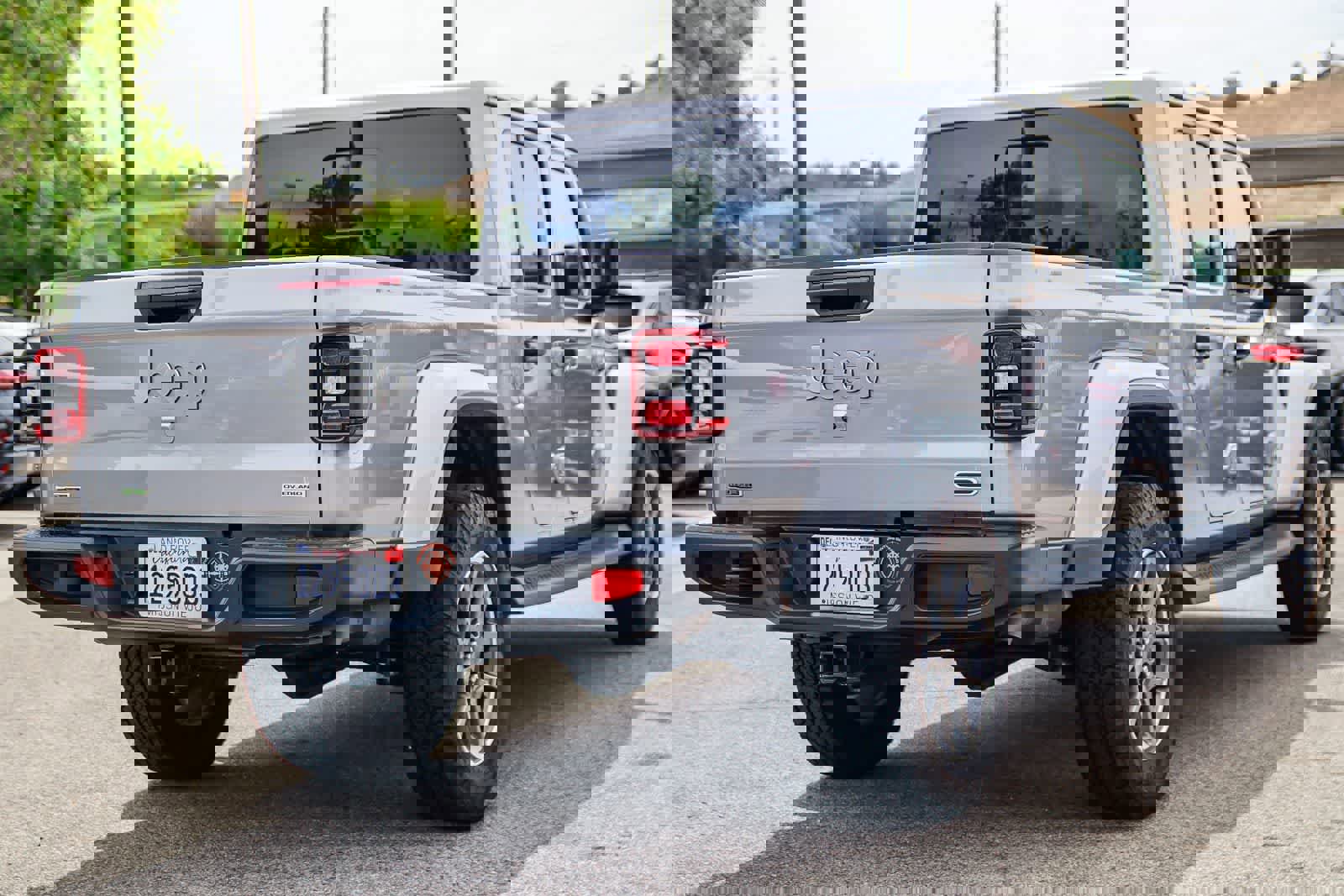 Used 2021 Jeep Gladiator Overland w/ Popular Equipment Package image 4