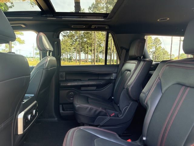 Used 2023 Ford Expedition Limited RWD image 22