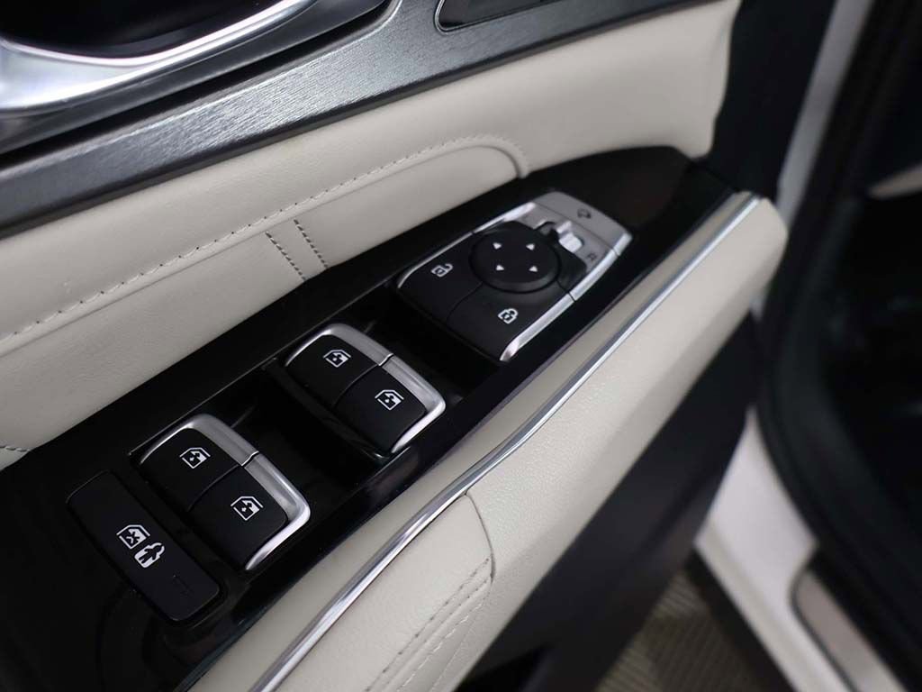 Used 2023 Kia Sorento SX Prestige w/ Panoramic Sunroof Package AWD/4WD image 46