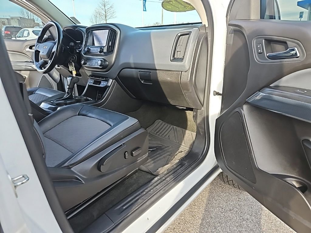 Used 2017 Chevrolet Colorado Z71 image 28