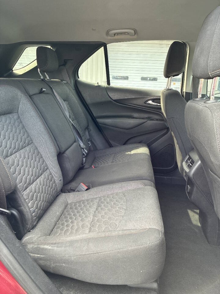 Used 2018 Chevrolet Equinox LT FWD image 15