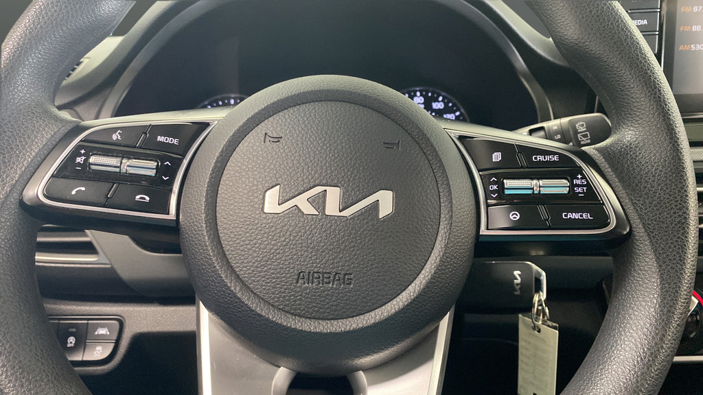 Used 2023 Kia Seltos LX AWD/4WD image 14