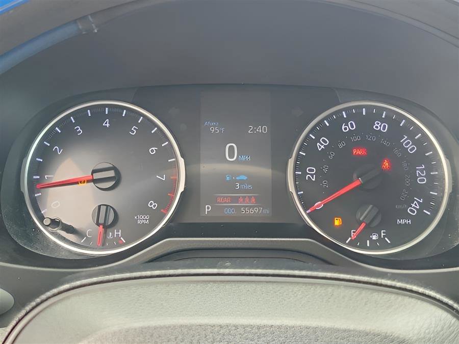 Used 2019 Toyota RAV4 LE FWD image 12