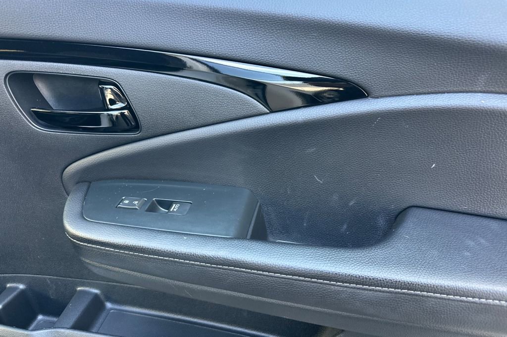 Certified 2023 Honda Passport Elite image 19