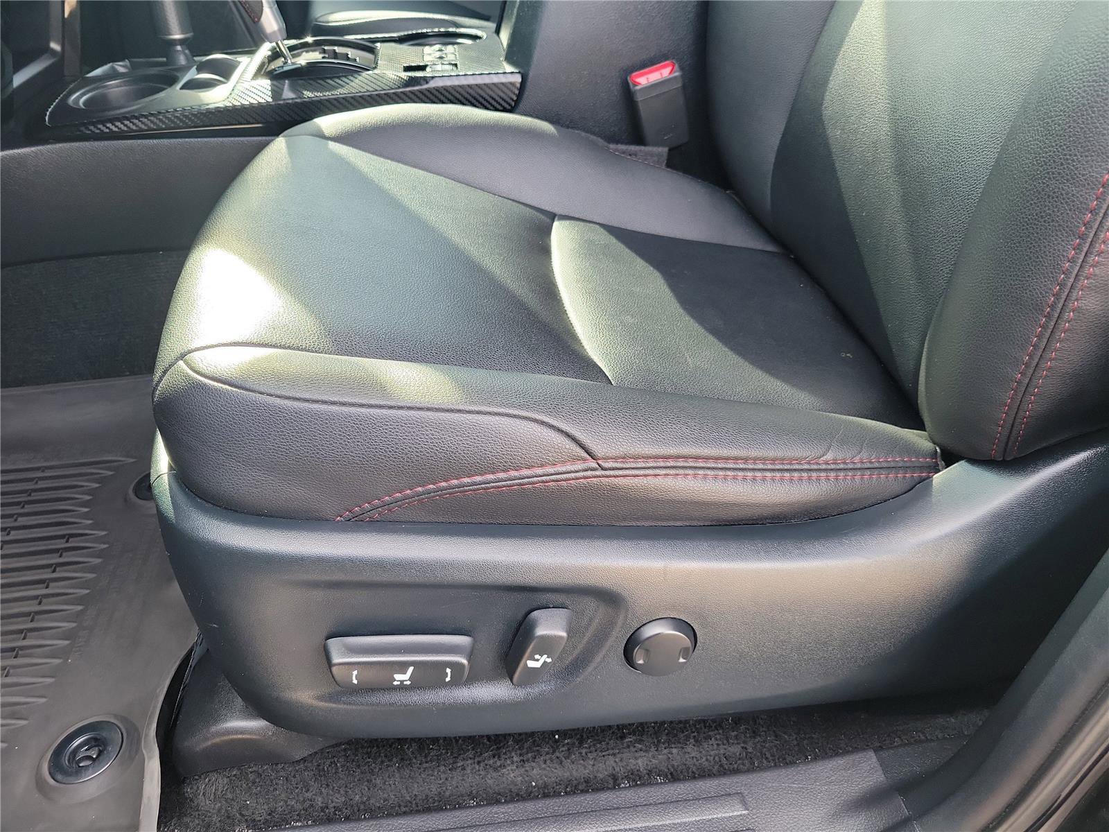 Used 2022 Toyota 4Runner TRD Off-Road Premium image 18