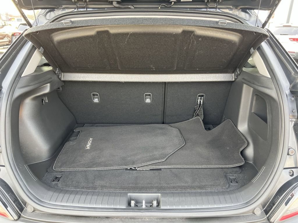 Used 2023 Hyundai Kona SEL image 24