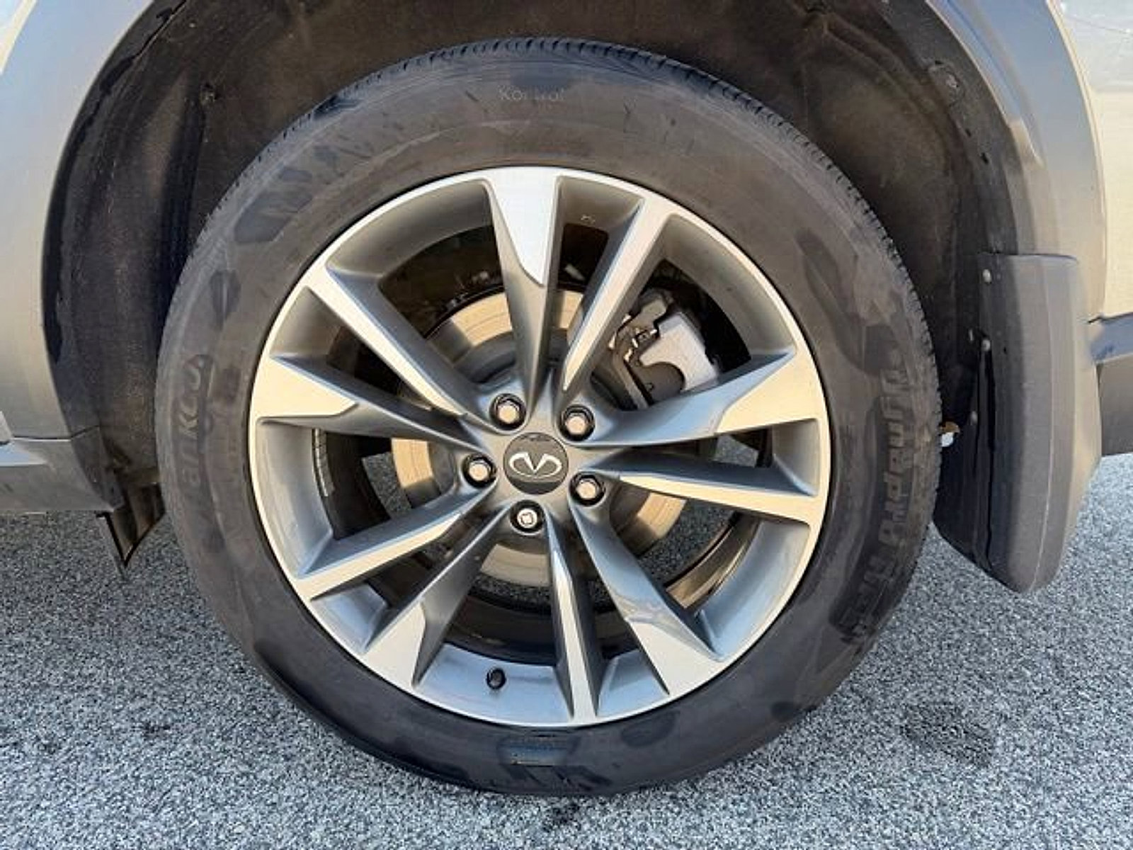 Certified 2025 INFINITI QX60 Luxe image 21