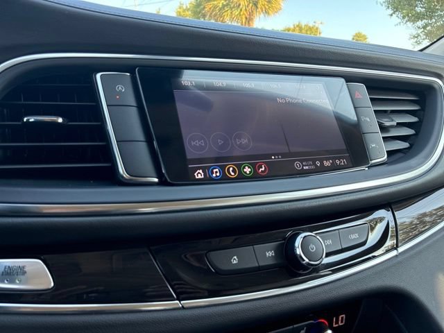 Used 2024 Buick Enclave Essence w/ Technology Package FWD image 31