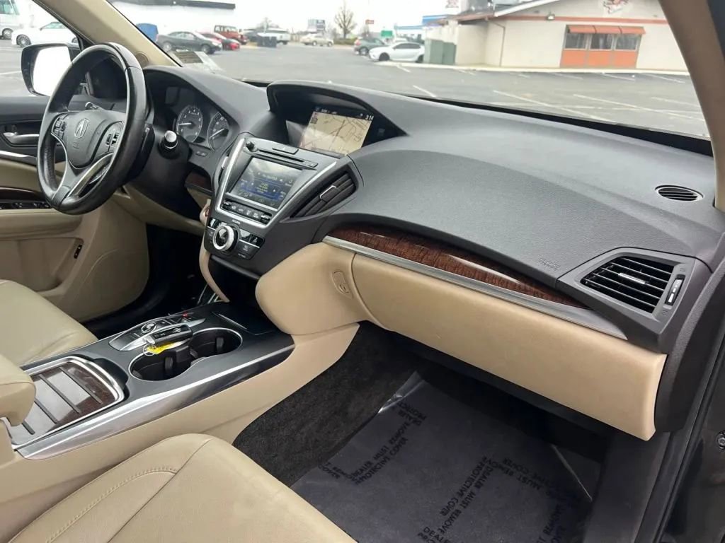 Used 2017 Acura MDX SH-AWD w/ Technology Package image 16