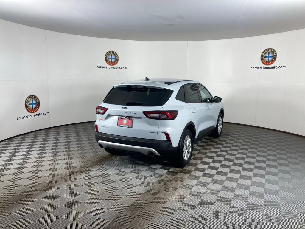 Used 2025 Ford Escape Active AWD/4WD image 20