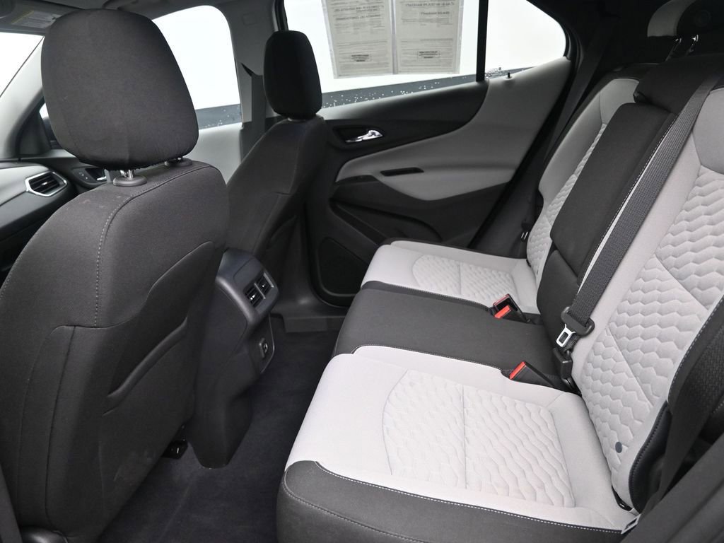 Used 2020 Chevrolet Equinox LS image 14